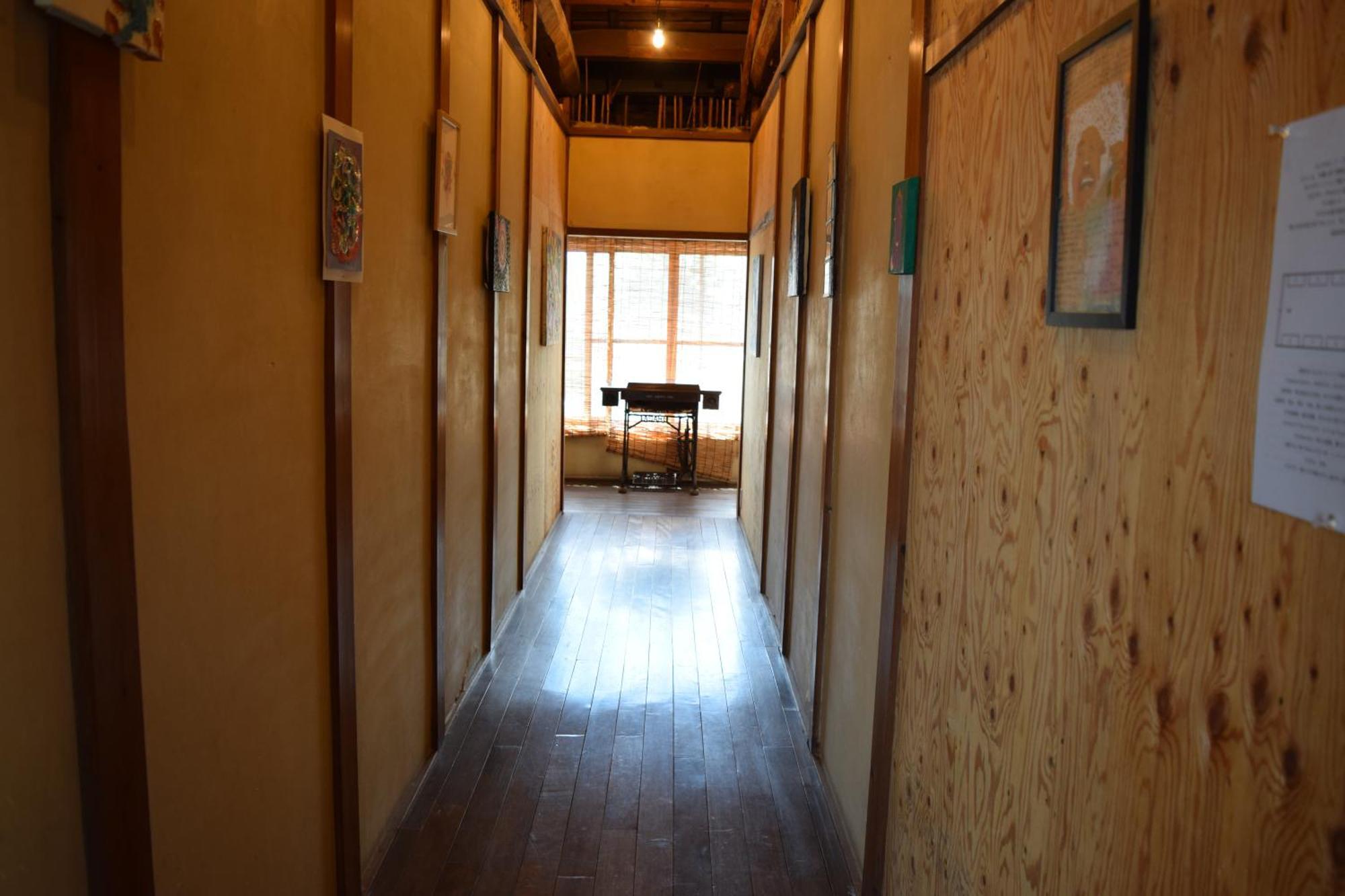 Bakushuku Den Guest House Brew Мацуяма Екстер'єр фото