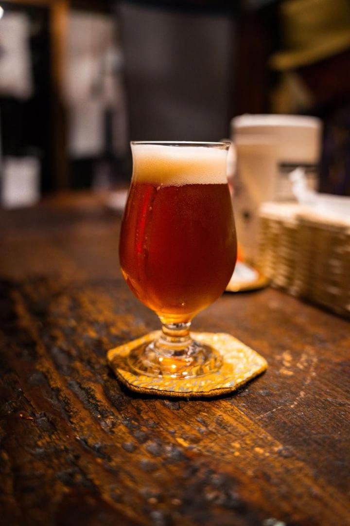 Bakushuku Den Guest House Brew Мацуяма Екстер'єр фото