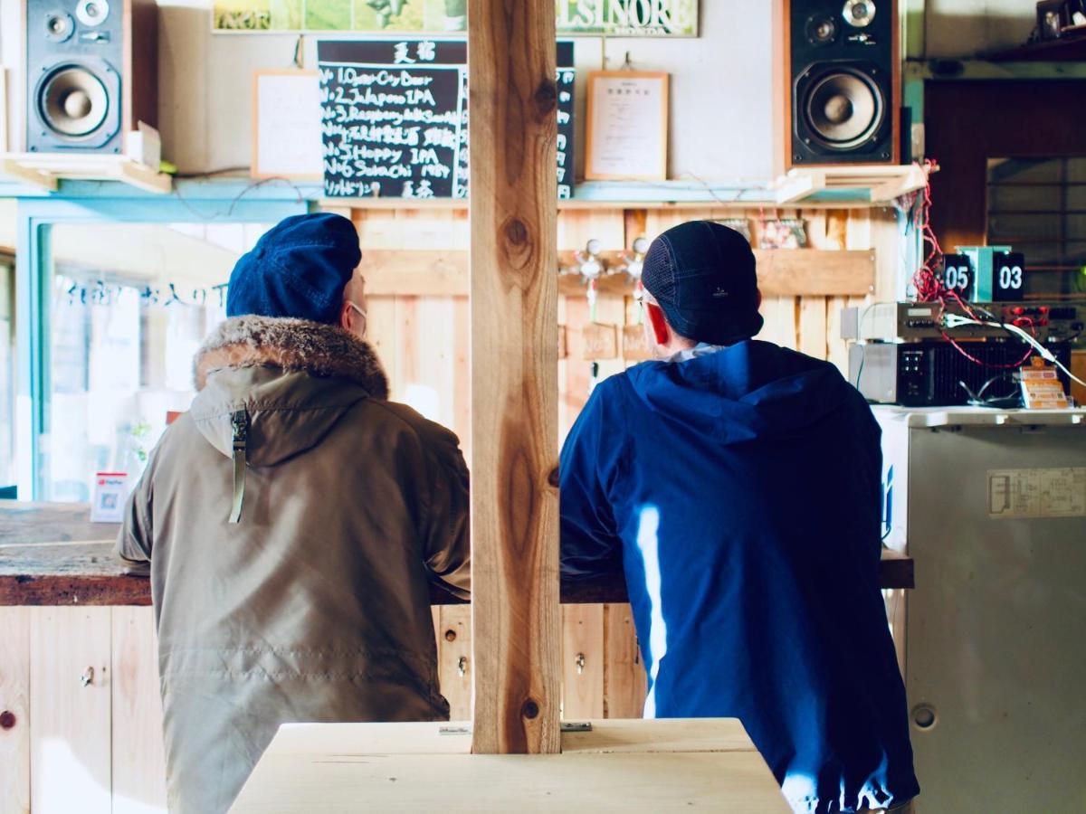 Bakushuku Den Guest House Brew Мацуяма Екстер'єр фото